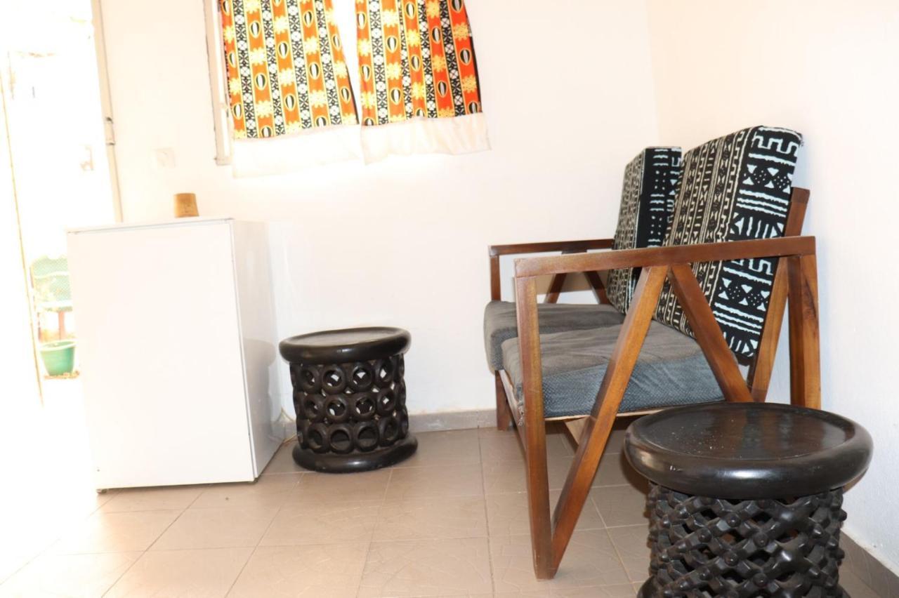 ホテル Fiiaa Yaoundé エクステリア 写真