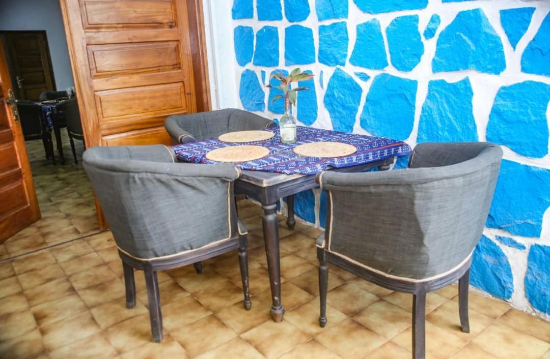 ホテル Fiiaa Yaoundé エクステリア 写真