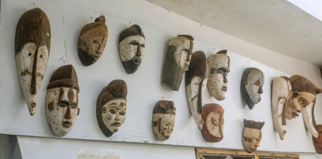 ホテル Fiiaa Yaoundé エクステリア 写真