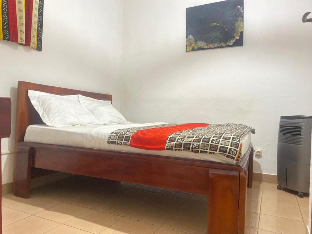 ホテル Fiiaa Yaoundé エクステリア 写真